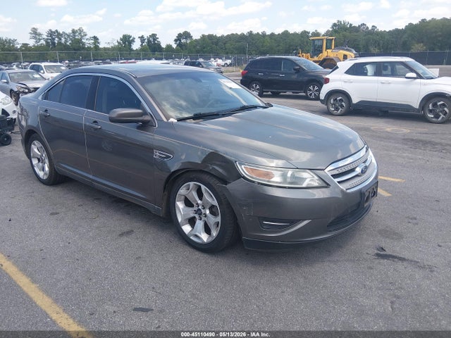 Salvage Ford Taurus Image