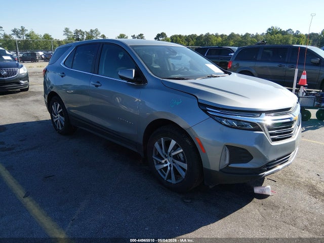 Salvage Chevrolet Equinox Image