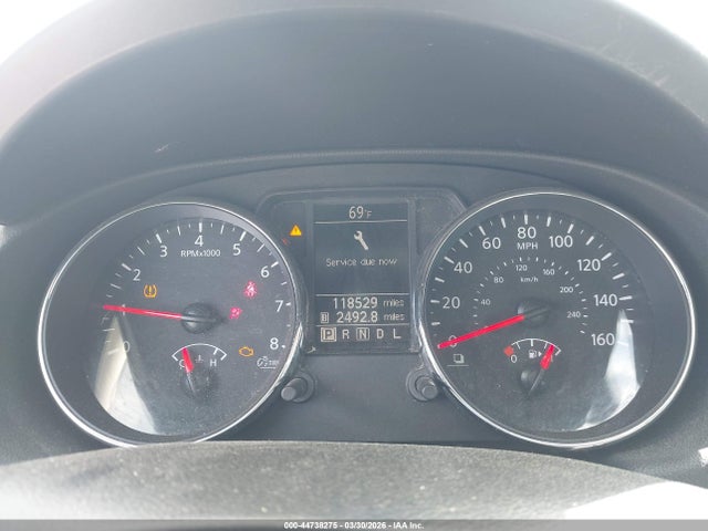 Nissan Rogue S
