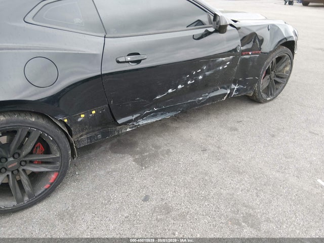 Chevrolet Camaro Rwd  2ss