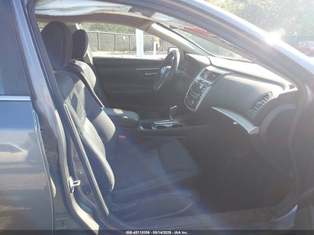 Nissan Altima 2.5 Sv