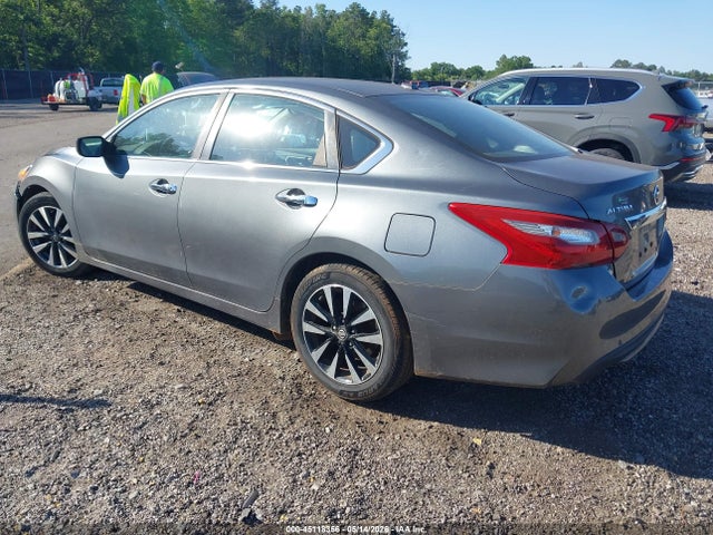 Nissan Altima 2.5 Sv