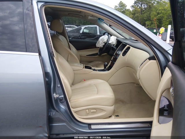 INFINITI Qx