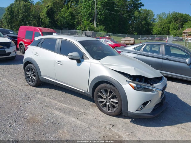 Salvage Mazda Cx Image
