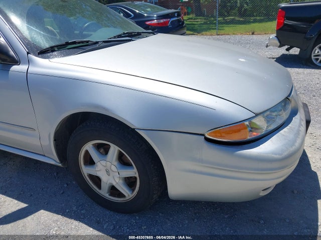 Oldsmobile Alero Gl1