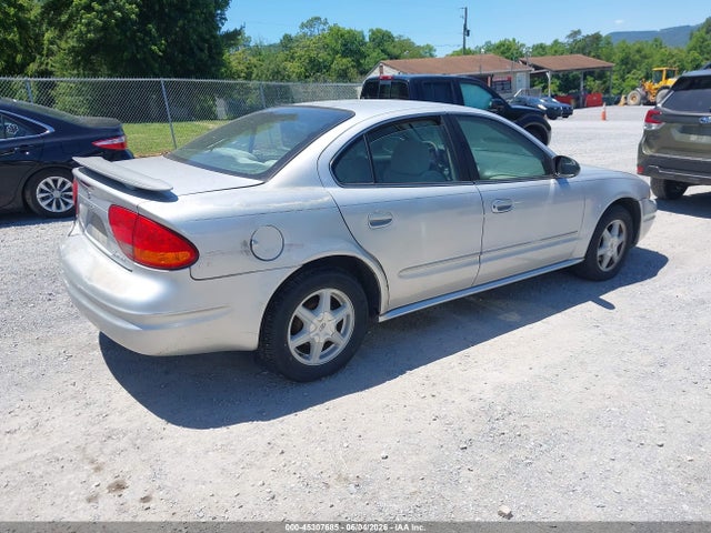 Oldsmobile Alero Gl1