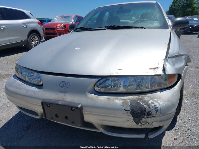 Oldsmobile Alero Gl1