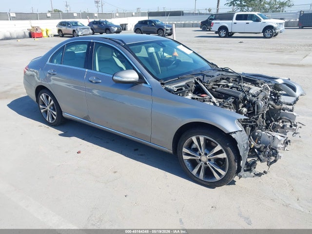 Salvage Mercedes-Benz C-Class Image