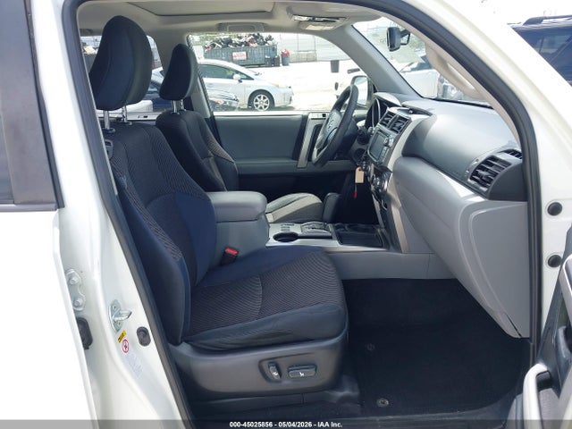 Toyota 4Runner Sr5