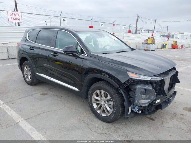 Salvage Hyundai SANTA FE Image