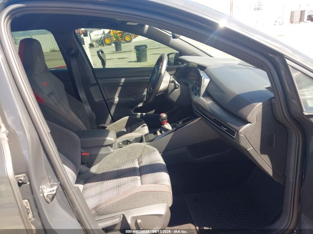 Volkswagen Golf 2.0t 40th Anniversary Edition