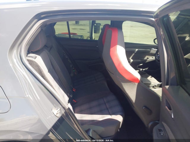 Volkswagen Golf 2.0t 40th Anniversary Edition