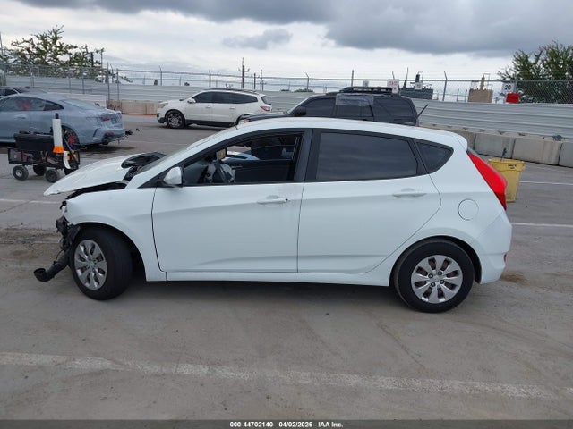 Hyundai ACCENT Gs