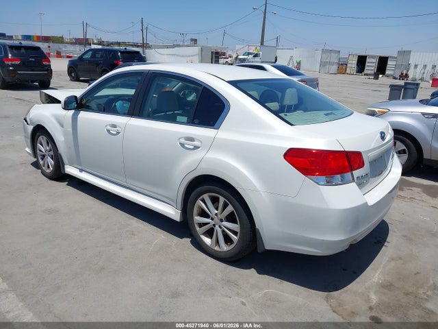 Subaru Legacy 2.5i Premium