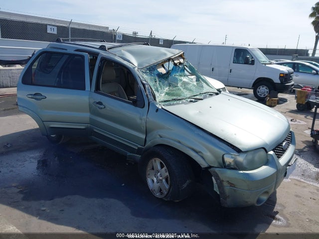 Salvage Ford Escape Image