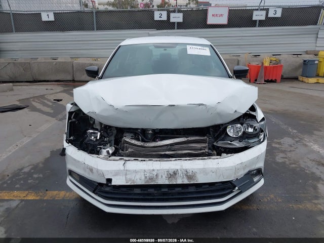 Volkswagen Jetta 1.8t Sport