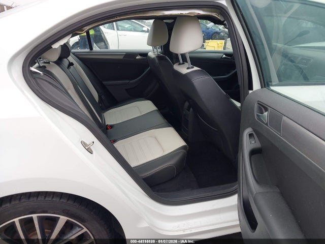 Volkswagen Jetta 1.8t Sport