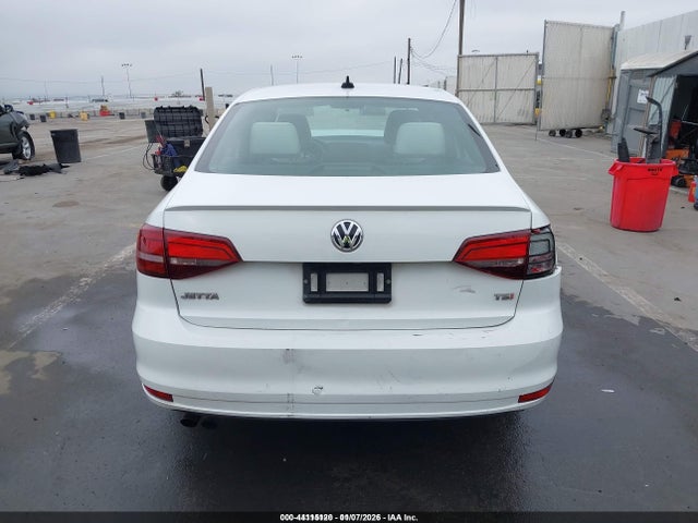Volkswagen Jetta 1.8t Sport