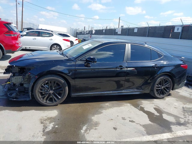 Toyota Camry Se
