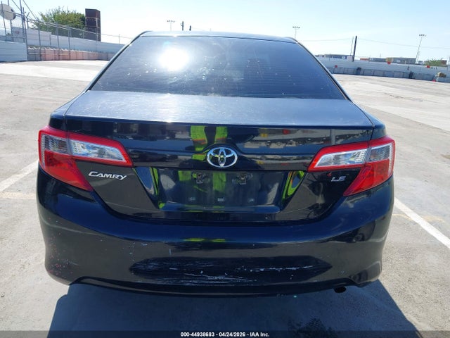 Toyota Camry Le