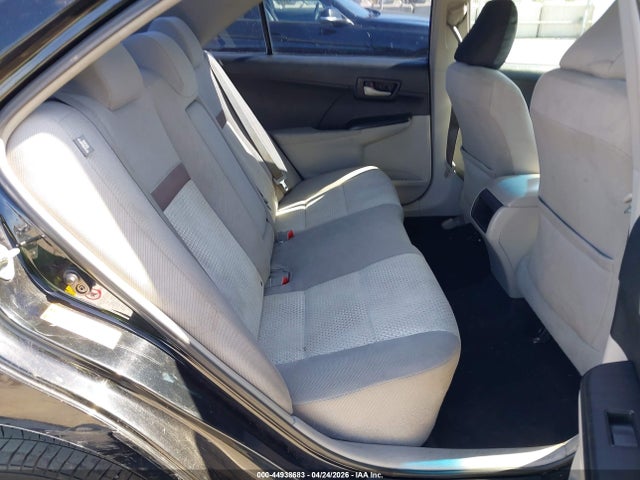 Toyota Camry Le
