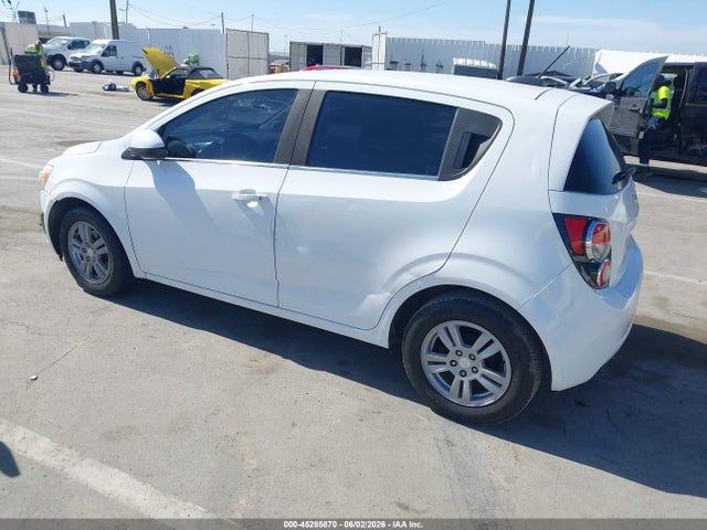 Chevrolet Sonic Lt Auto