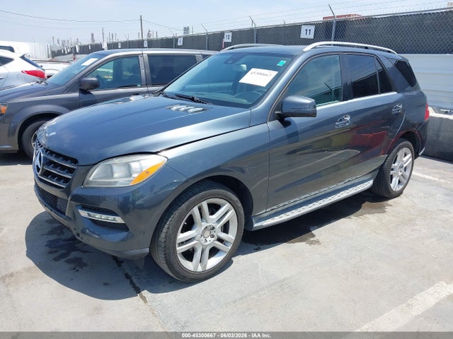 Mercedes-Benz M-Class 4matic