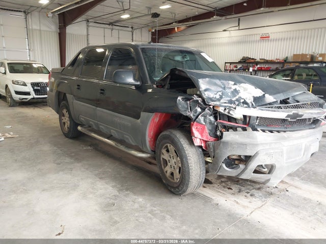 Salvage Chevrolet Avalanche 1500 Image