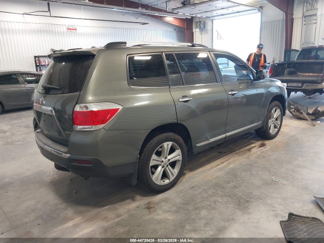 Toyota Highlander Limited V6