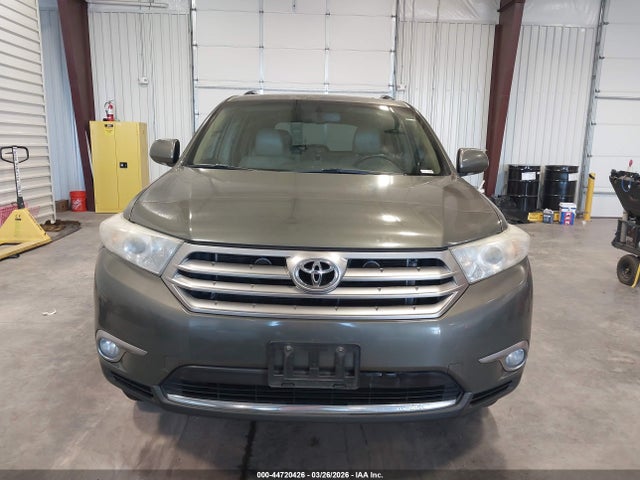 Toyota Highlander Limited V6
