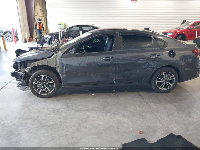 Kia Forte Lxs