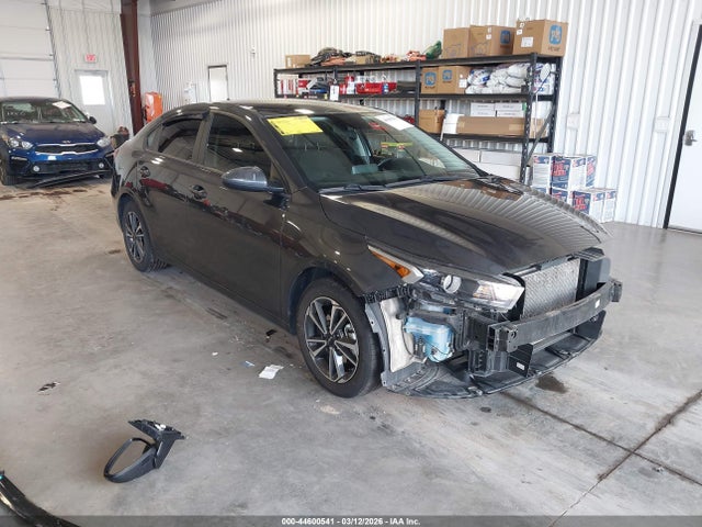Salvage Kia Forte Image