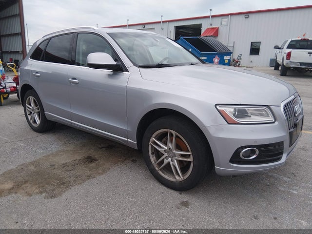 Salvage Audi Q5 Image