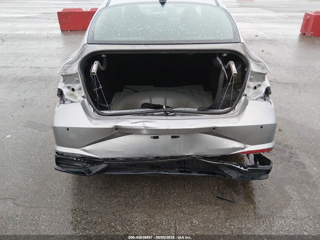 Hyundai ELANTRA Limited
