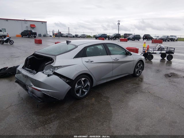 Hyundai ELANTRA Limited