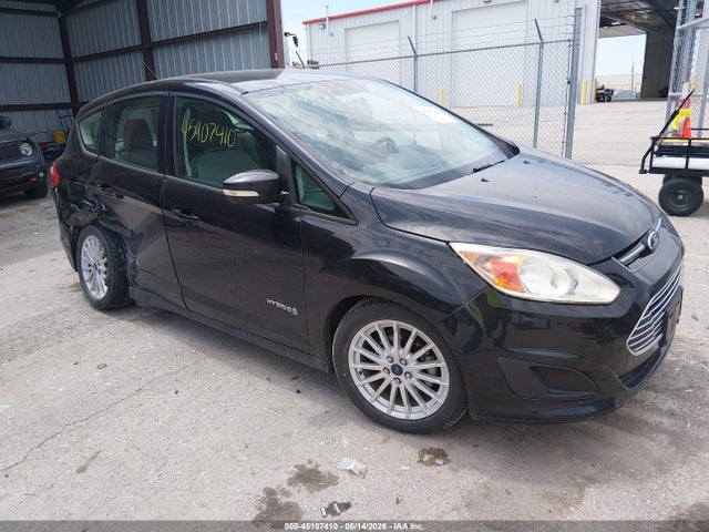 Salvage Ford C-MAX Hybrid Image