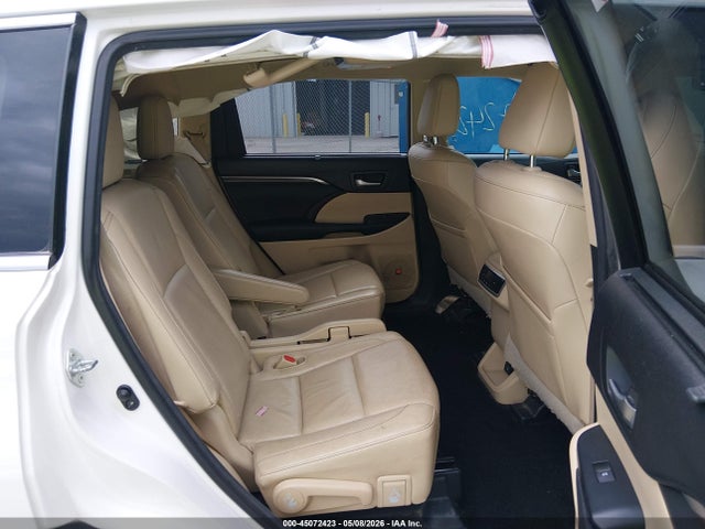 Toyota Highlander Limited V6
