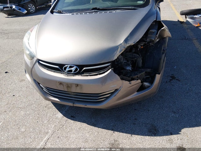 Hyundai ELANTRA Limited