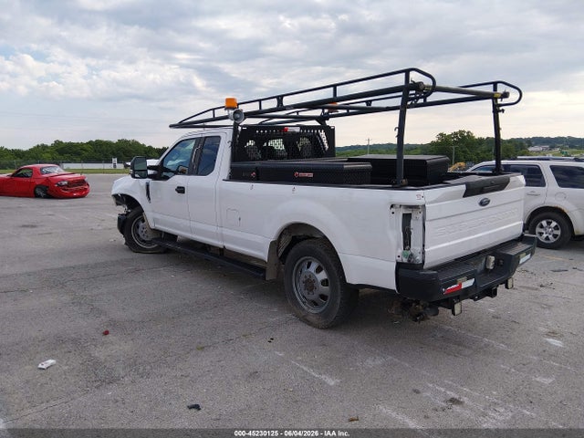 Ford F-350 Xl
