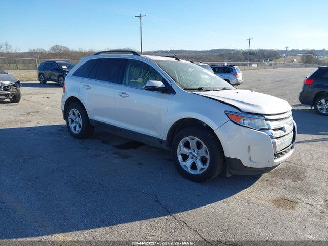Salvage Ford Edge Image