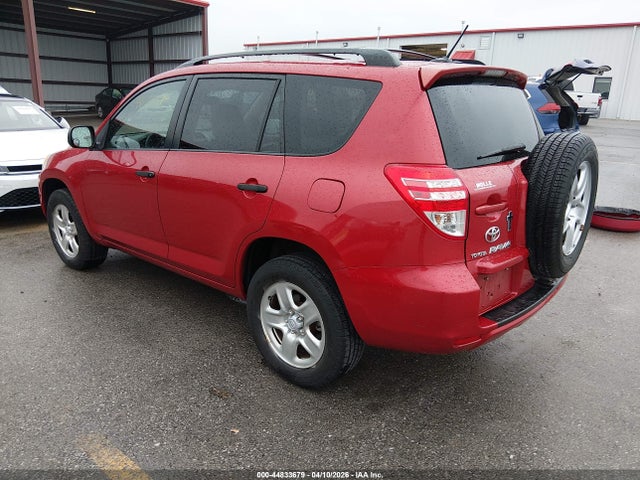 Toyota RAV4 Base V6