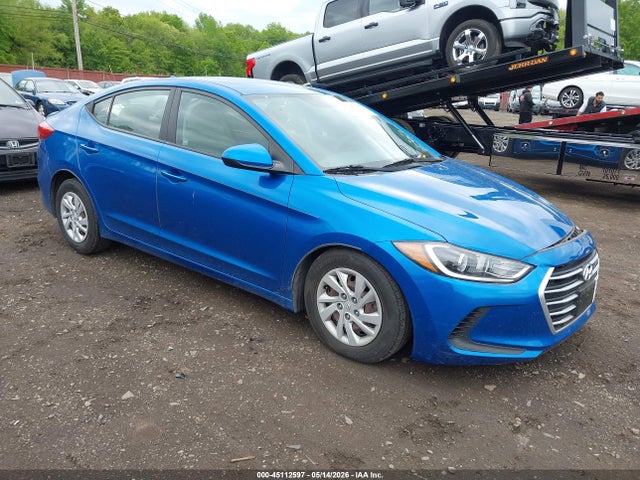 Salvage Hyundai ELANTRA Image