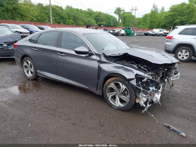 Salvage Honda Accord Image