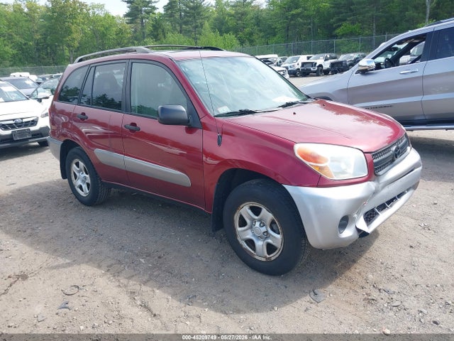 Salvage Toyota RAV4 Image
