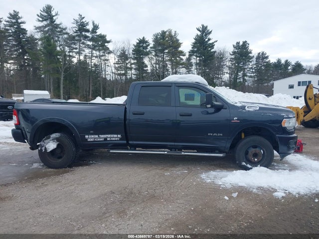 Ram 3500 Tradesman  4x4 8' Box