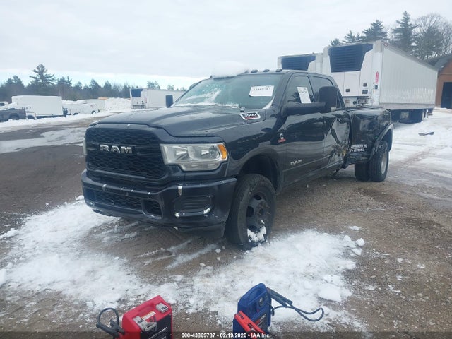 Ram 3500 Tradesman  4x4 8' Box
