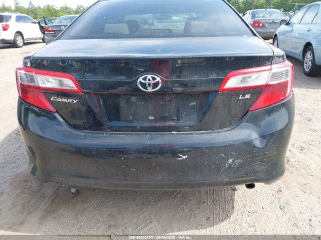 Toyota Camry Le