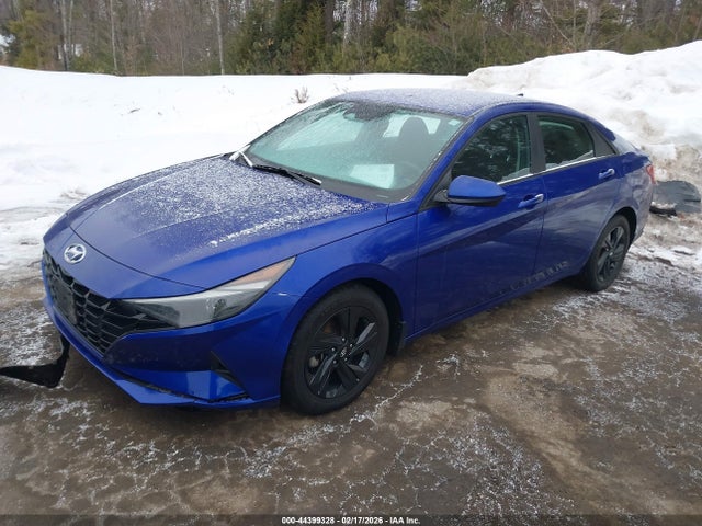 Hyundai ELANTRA Sel