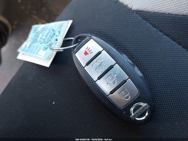 Nissan Versa Sv