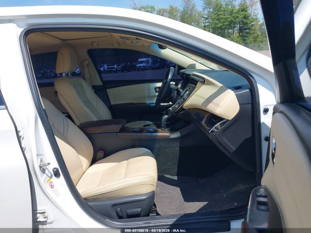 Toyota Avalon Hybrid Xle Premium